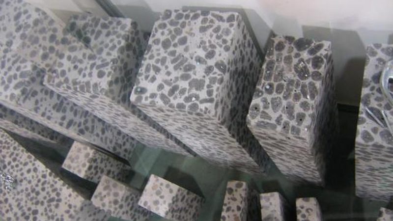 外墙防水材料标准规范：解读与合规要点**